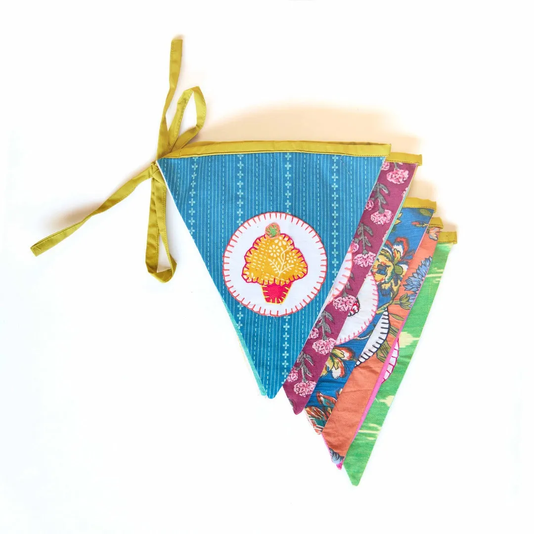 Cupcake Banner Bunting