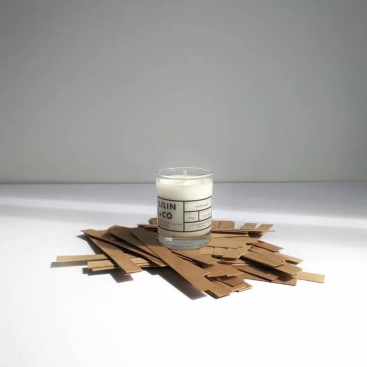 LILIN CO Scented Candle: Sandalwood