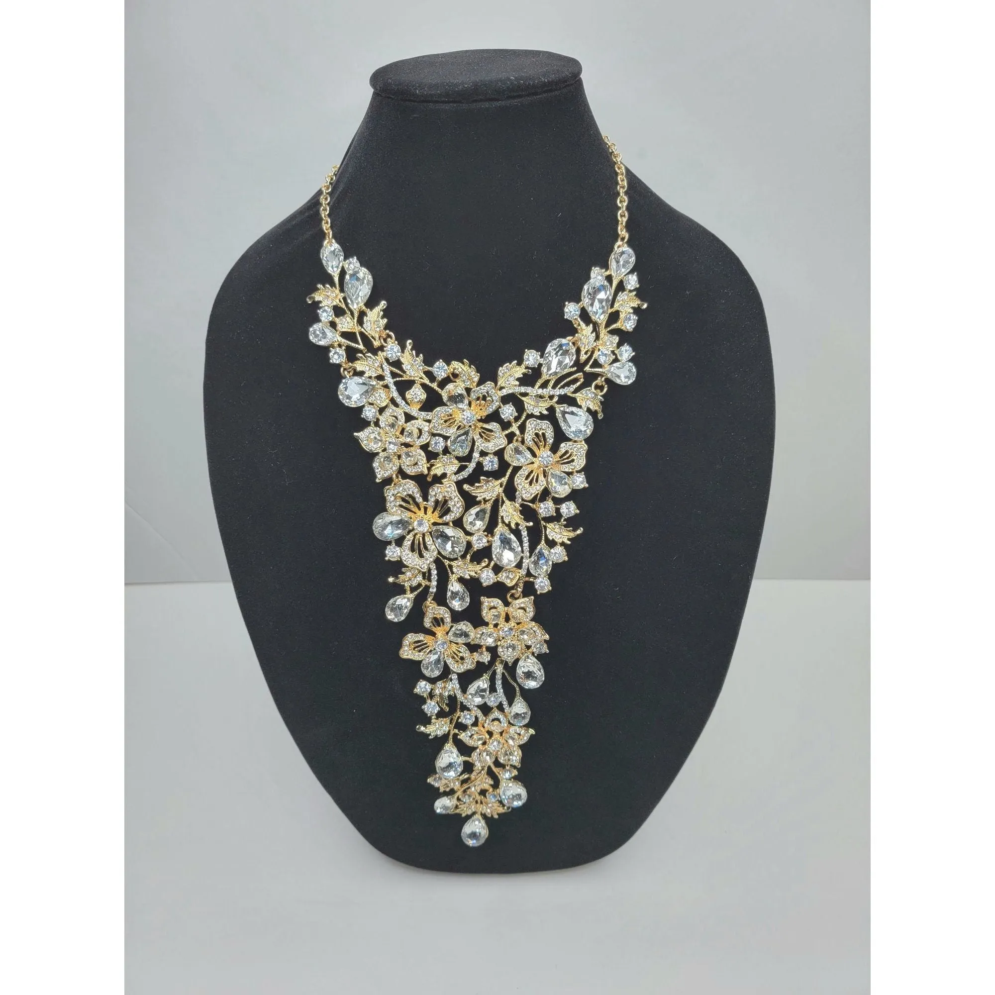 Pure Elegance Statement Necklace