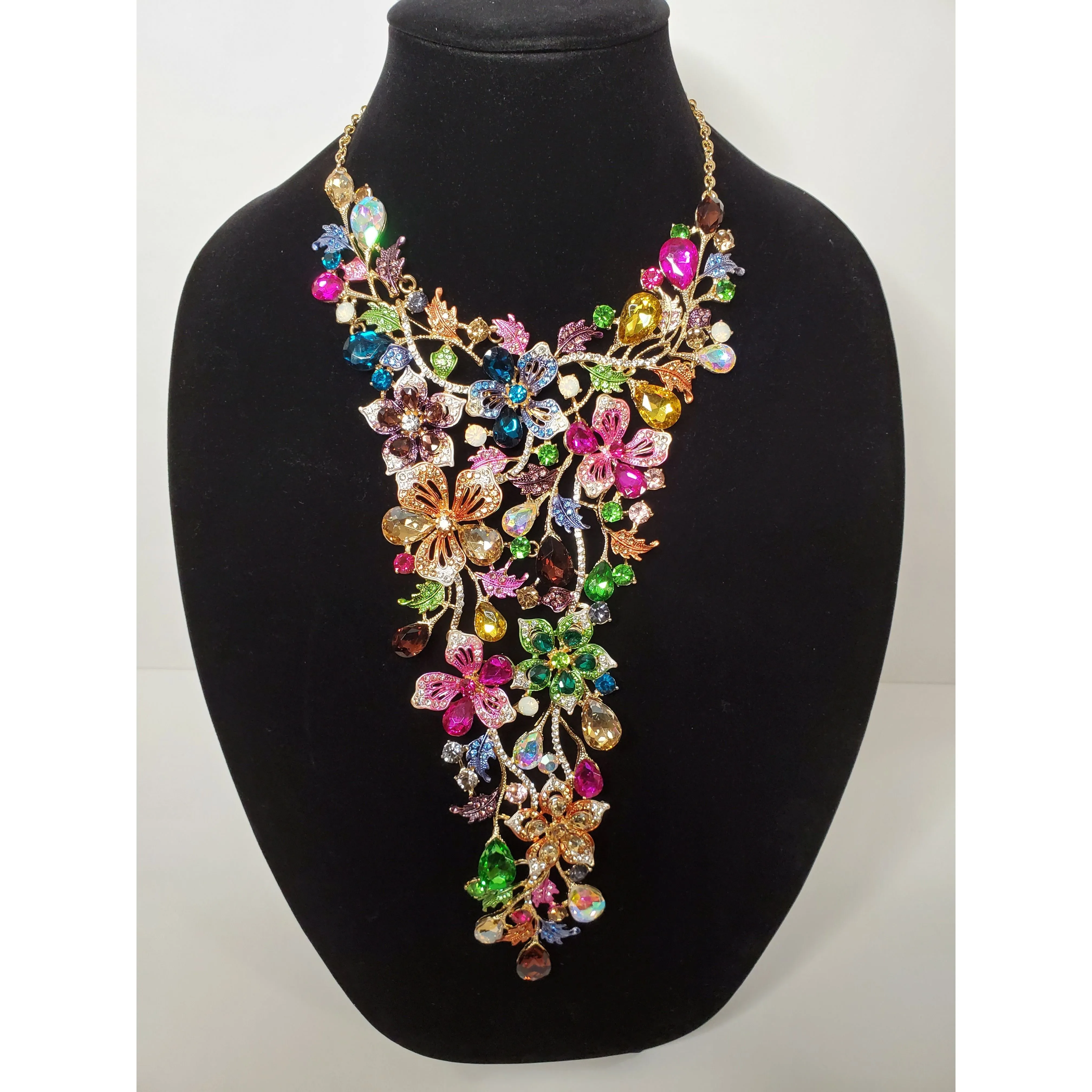 The Bold And The Beautiful Statement Necklace